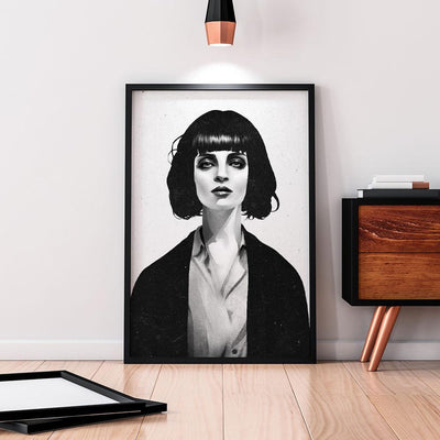 Mrs Mia Wallace