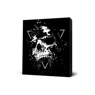 Skull X (bw)