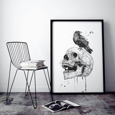 New Skull (b/w)